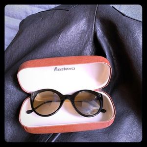 Illesteva sunglasses